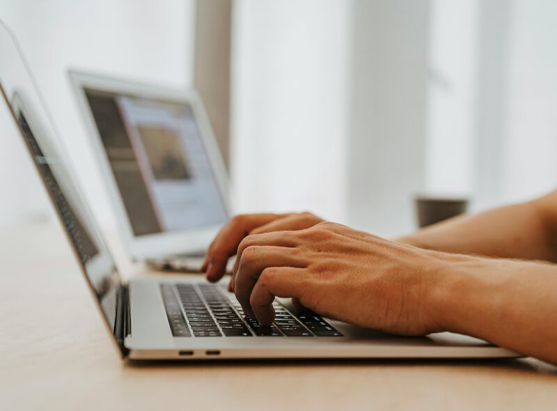 Daarom kiezen grote werkgevers steeds vaker voor een eigen flexbureau